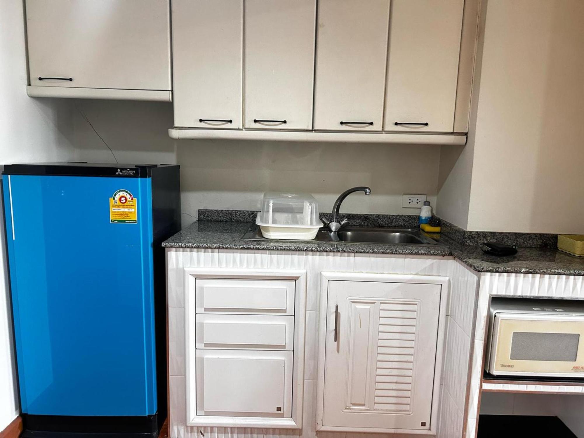 Affordable Serviced Apartments In Nana Omni Tower - Prime Sukhumvit Location Bangkok Esterno foto